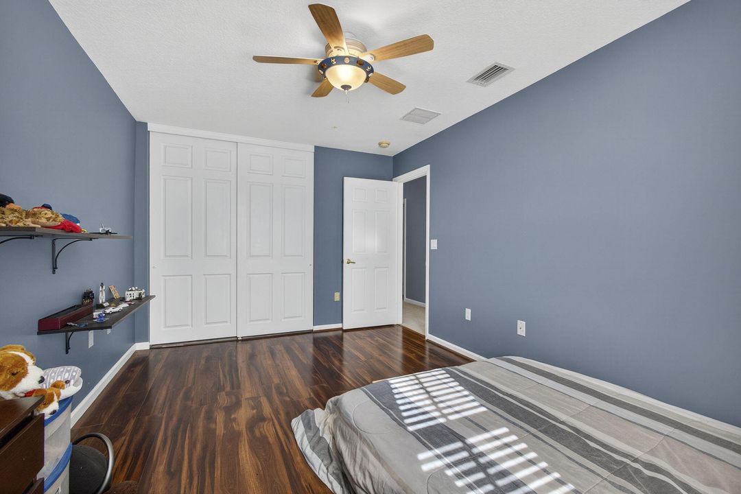 Active With Contract: $679,000 (5 beds, 2 baths, 2888 Square Feet)