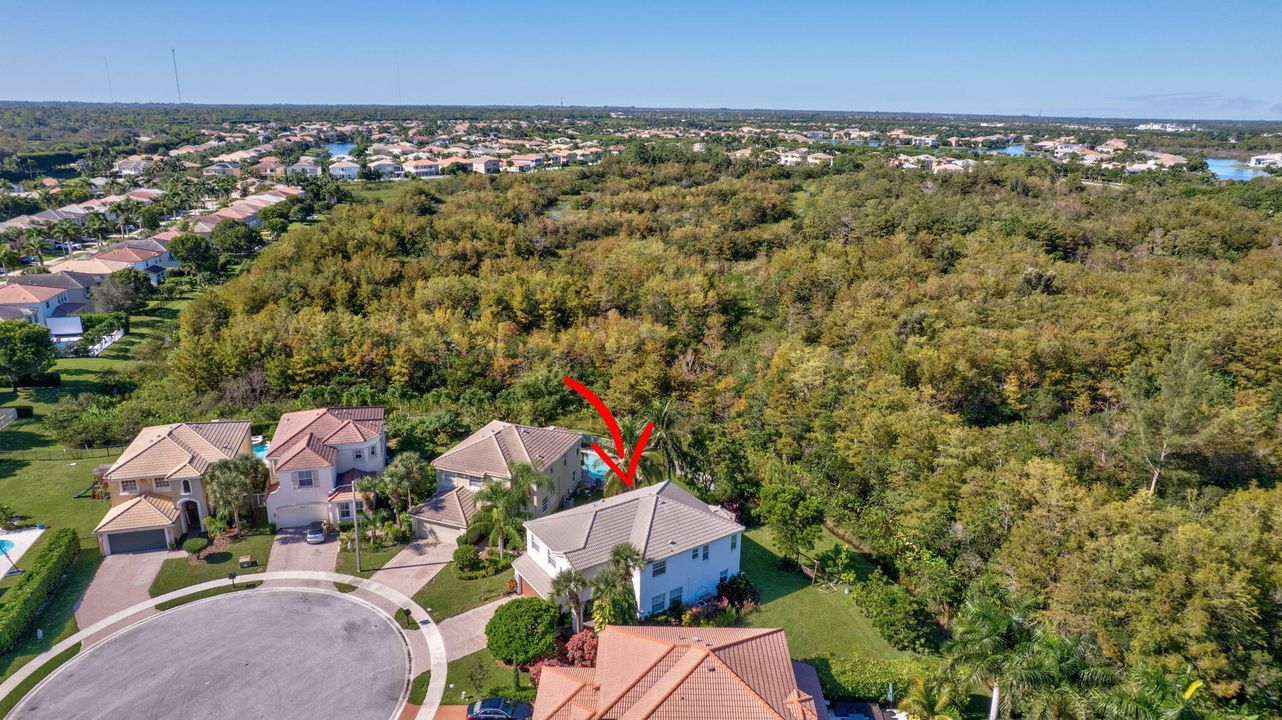 Active With Contract: $679,000 (5 beds, 2 baths, 2888 Square Feet)