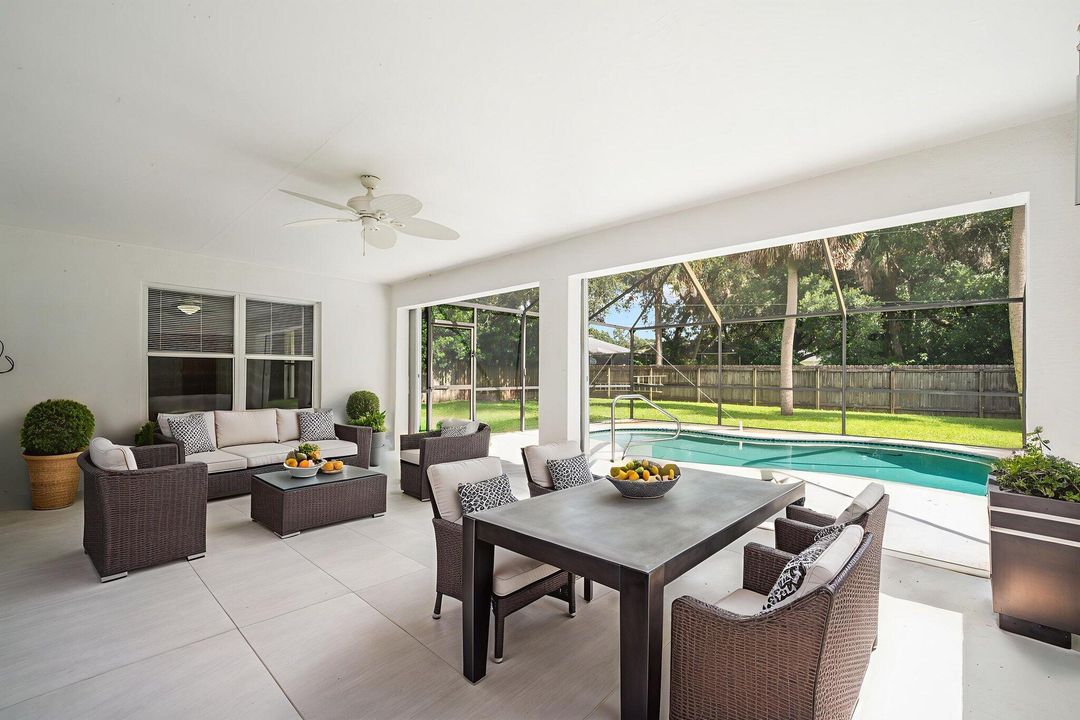 Activo con contrato: $374,900 (3 camas, 2 baños, 1637 Pies cuadrados)