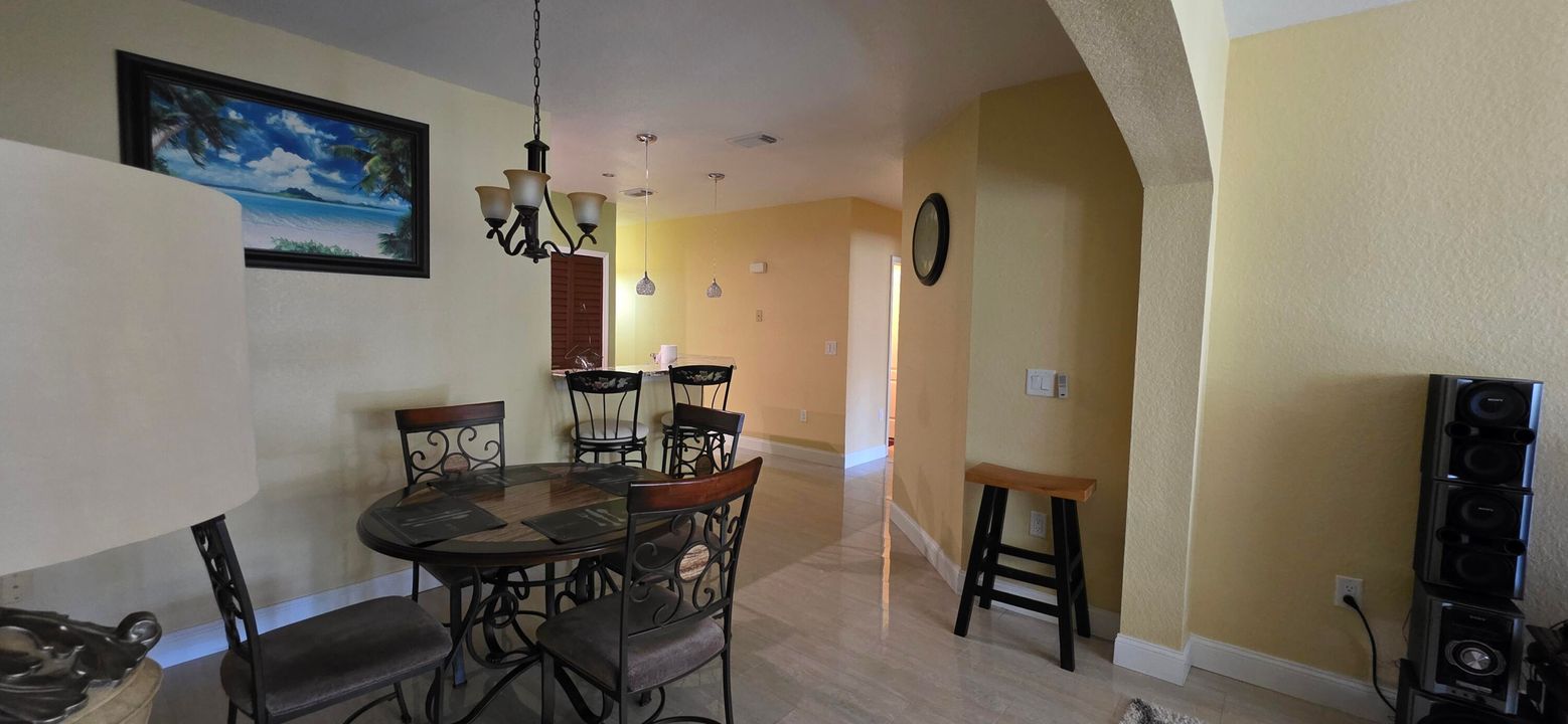 For Rent: $2,250 (2 beds, 2 baths, 1288 Square Feet)