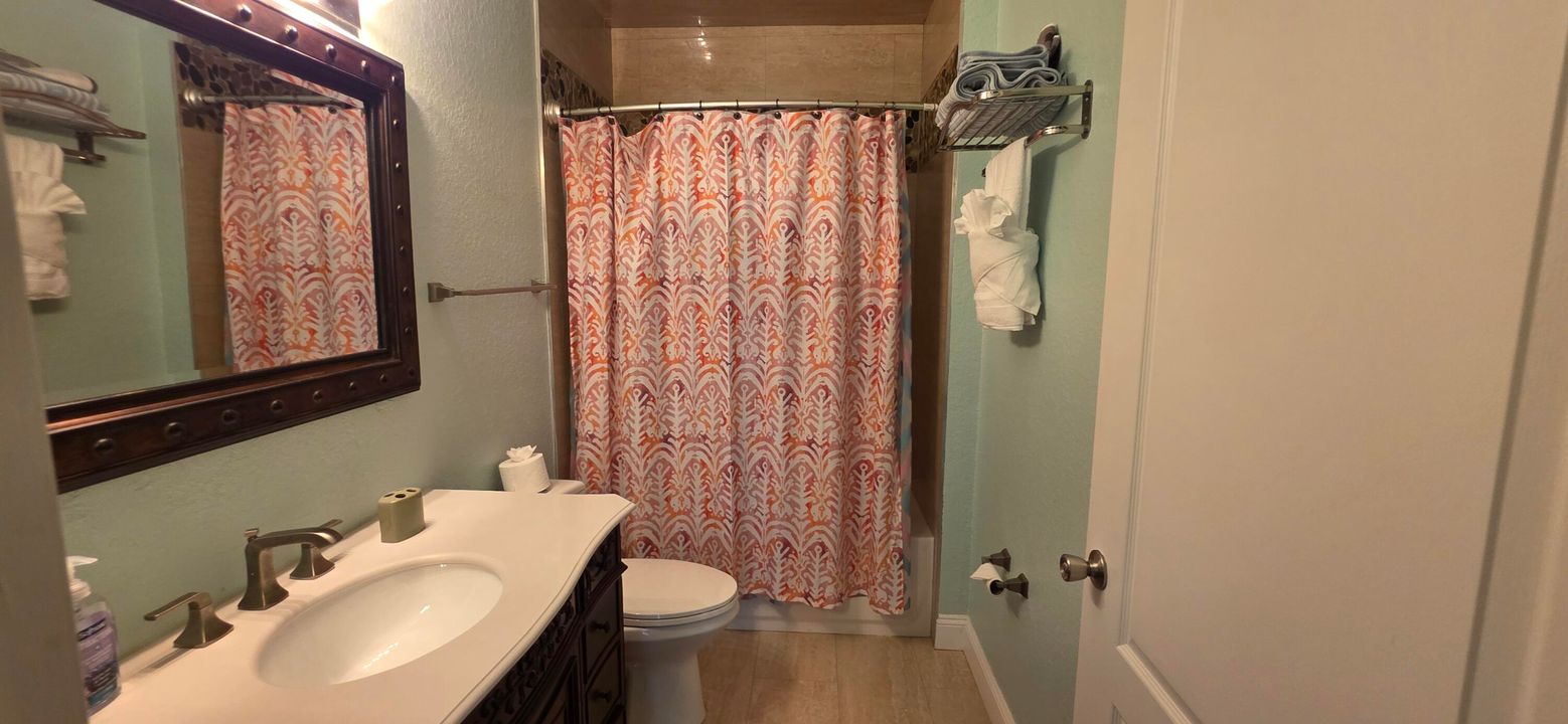 For Rent: $2,250 (2 beds, 2 baths, 1288 Square Feet)