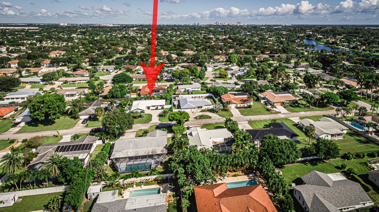 For Sale: $949,000 (4 beds, 3 baths, 1620 Square Feet)