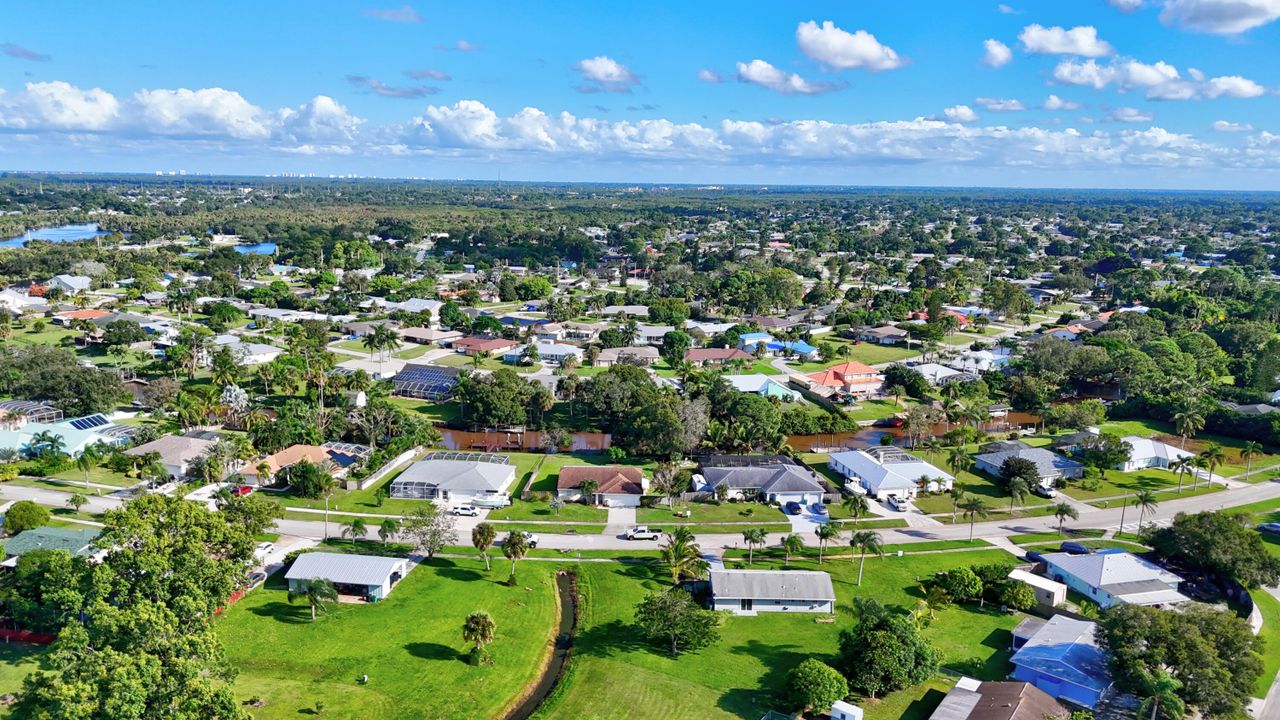 Active With Contract: $399,000 (3 beds, 2 baths, 1518 Square Feet)