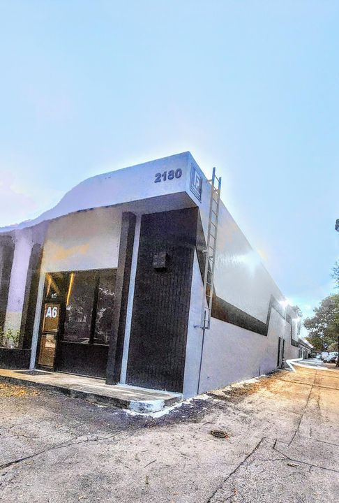 For Sale: $3,000 (0 beds, 0 baths, 980 Square Feet)