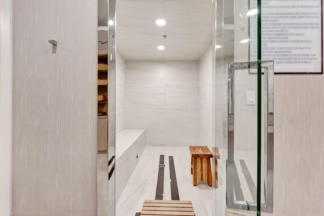 For Sale: $1,999,000 (3 beds, 3 baths, 2426 Square Feet)