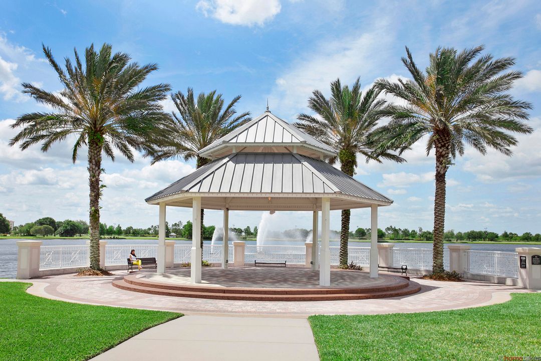 For Sale: $379,000 (2 beds, 2 baths, 1616 Square Feet)