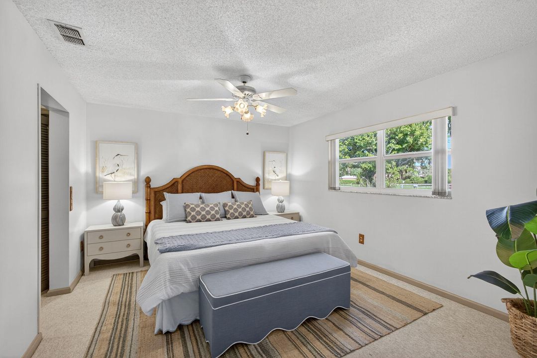 Под контрактом: $529,000 (3 спален, 2 ванн, 1593 Квадратных фут)