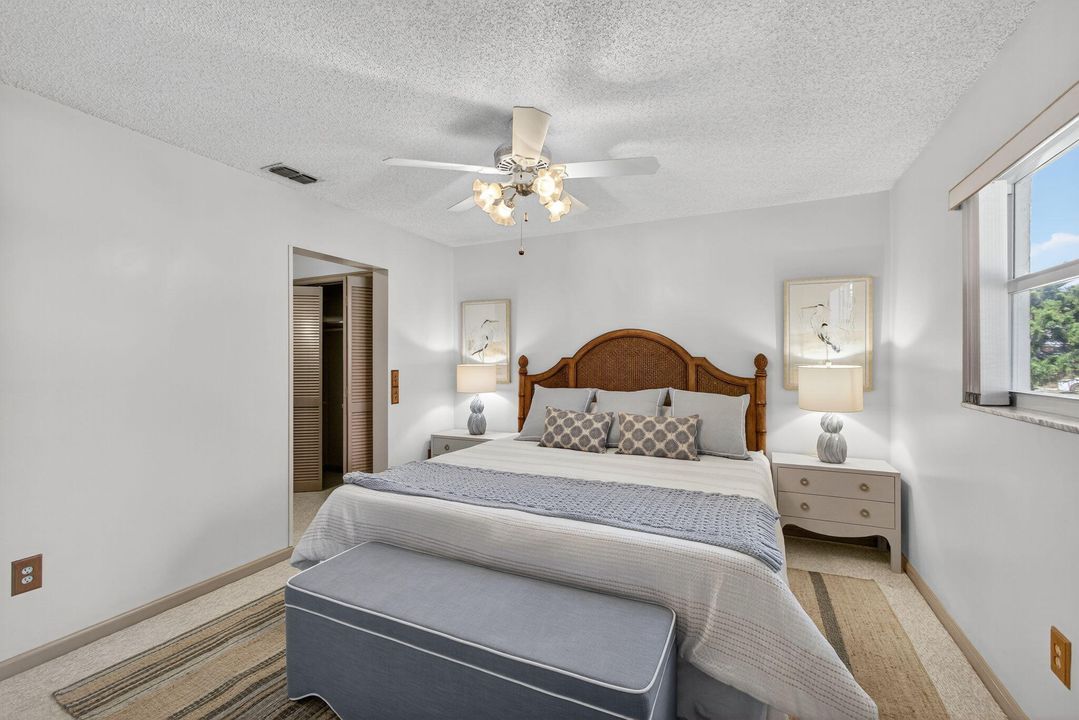 Под контрактом: $529,000 (3 спален, 2 ванн, 1593 Квадратных фут)