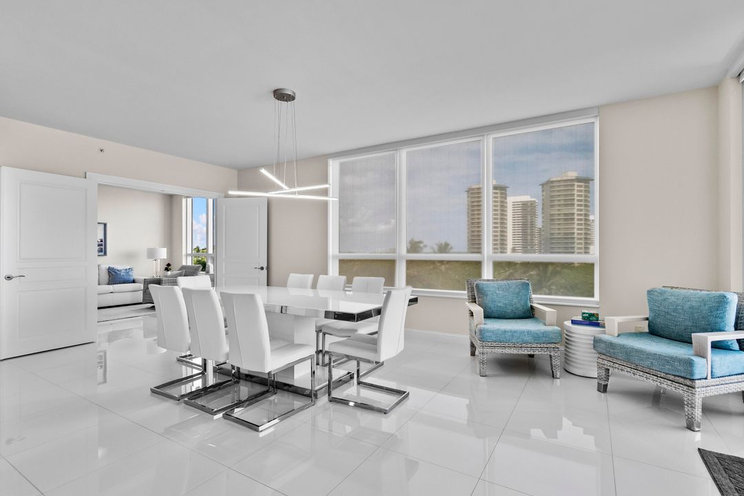 Active With Contract: $13,500 (4 beds, 4 baths, 3139 Square Feet)