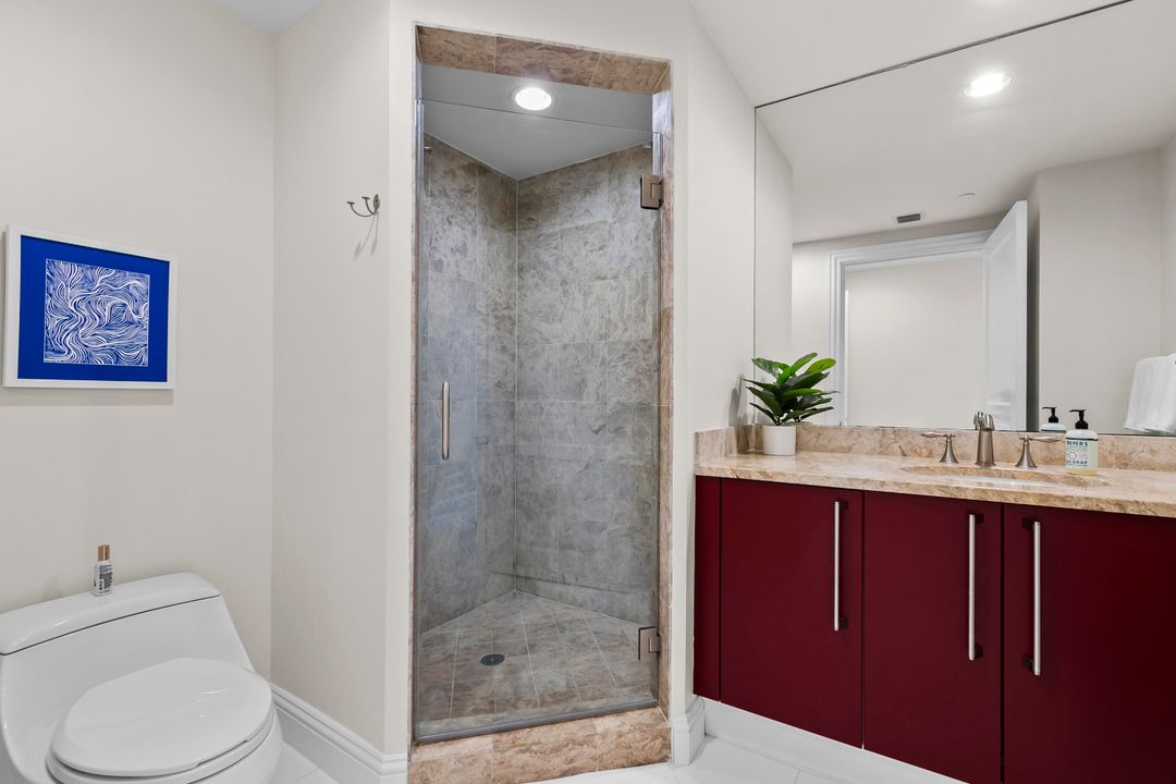 Active With Contract: $13,500 (4 beds, 4 baths, 3139 Square Feet)