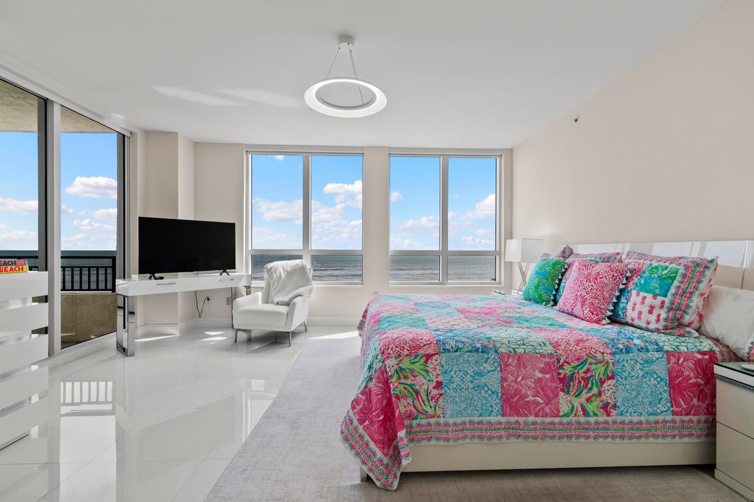 Active With Contract: $13,500 (4 beds, 4 baths, 3139 Square Feet)