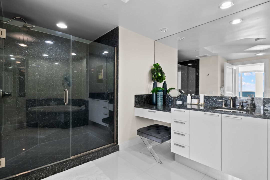 Active With Contract: $13,500 (4 beds, 4 baths, 3139 Square Feet)