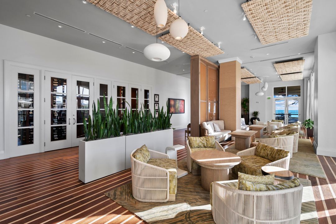 Active With Contract: $13,500 (4 beds, 4 baths, 3139 Square Feet)