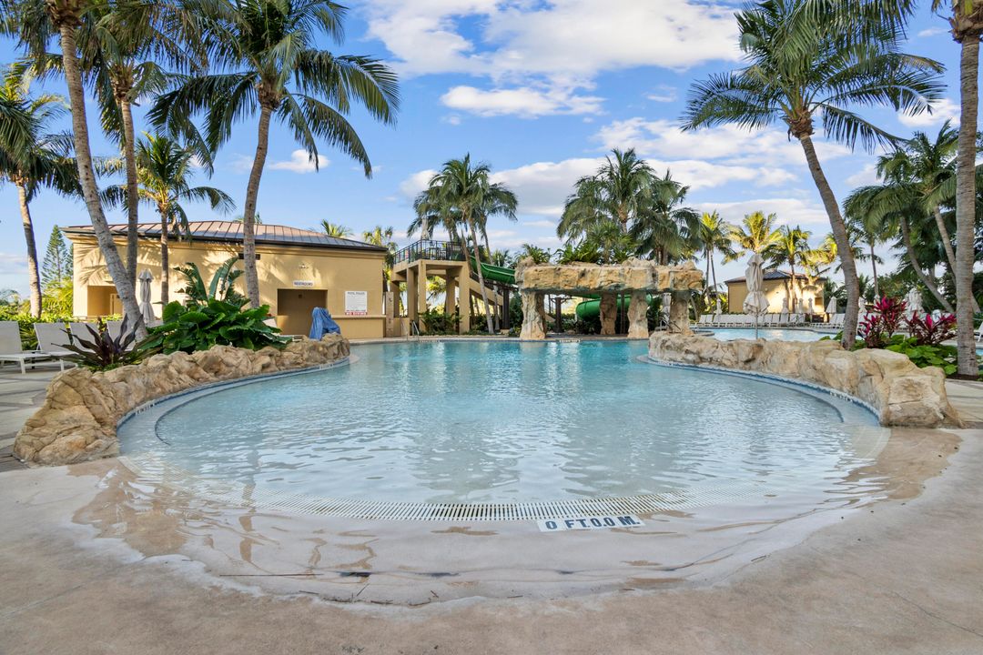 Active With Contract: $13,500 (4 beds, 4 baths, 3139 Square Feet)