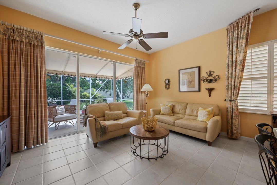 Active With Contract: $629,000 (3 beds, 2 baths, 1711 Square Feet)