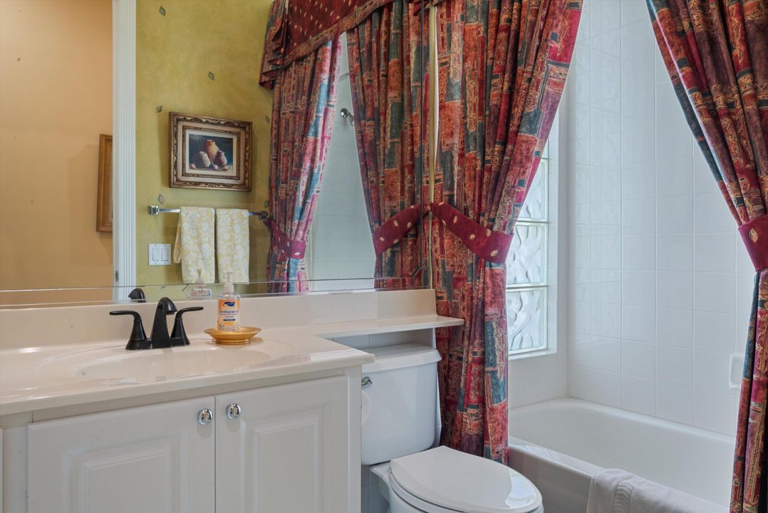 Active With Contract: $629,000 (3 beds, 2 baths, 1711 Square Feet)