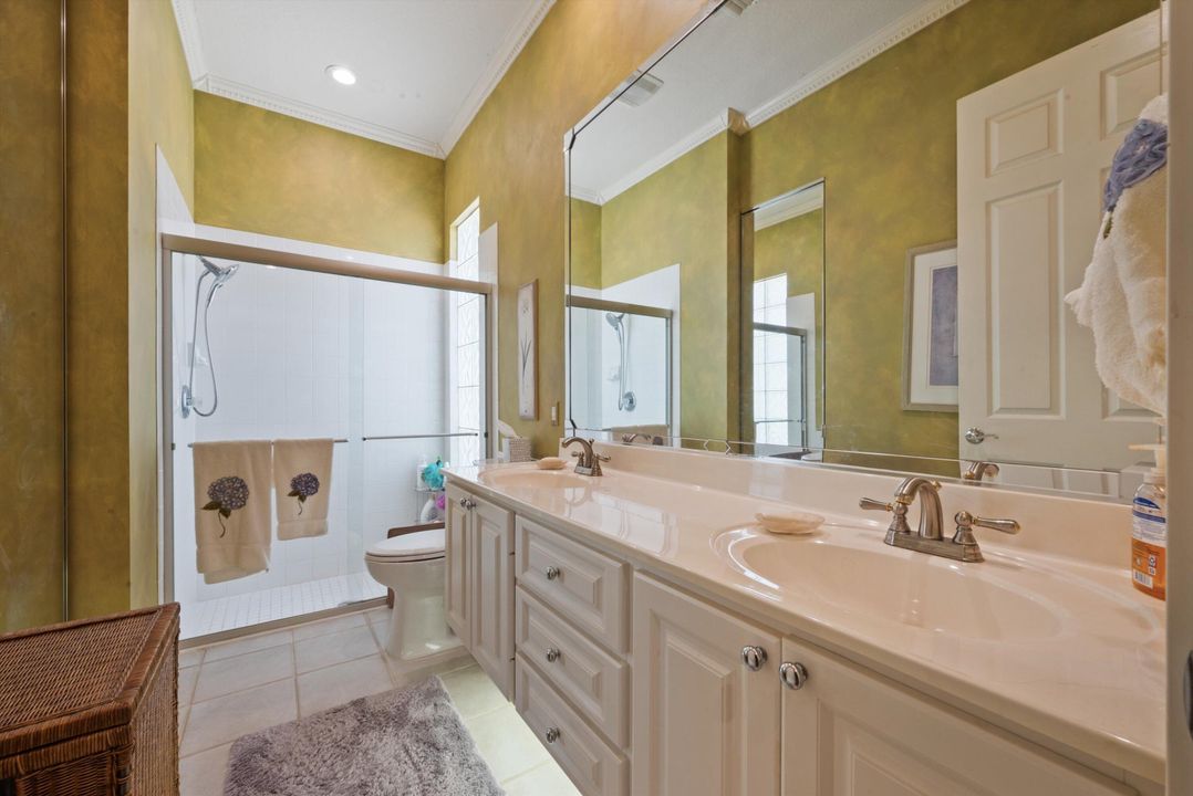 Active With Contract: $629,000 (3 beds, 2 baths, 1711 Square Feet)