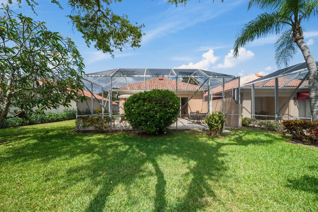 Active With Contract: $629,000 (3 beds, 2 baths, 1711 Square Feet)