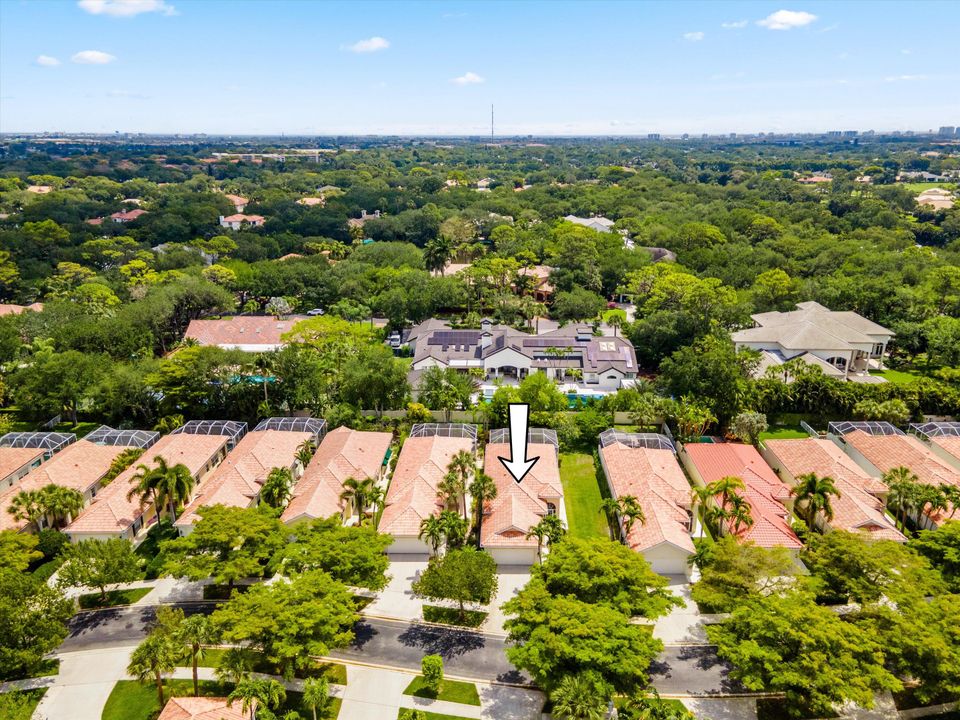 Active With Contract: $629,000 (3 beds, 2 baths, 1711 Square Feet)