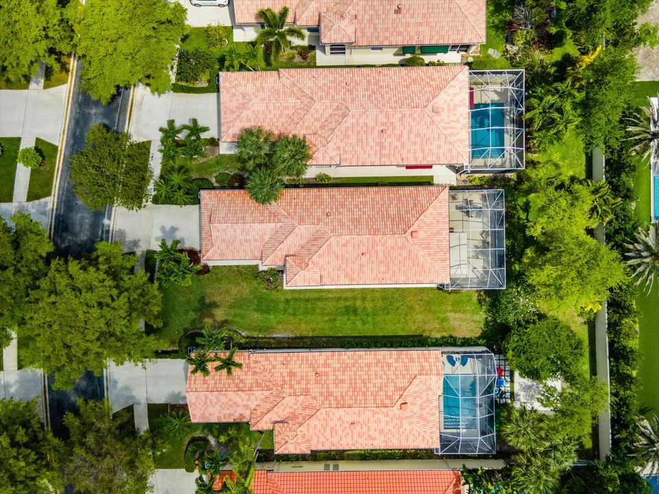 Active With Contract: $629,000 (3 beds, 2 baths, 1711 Square Feet)