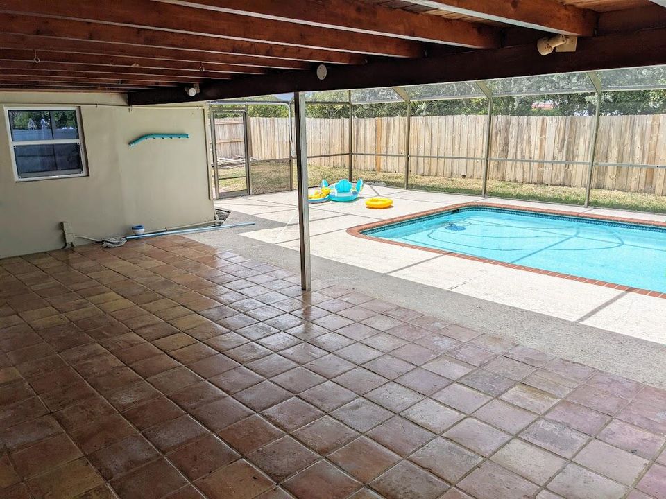 На продажу: $824,900 (5 спален, 3 ванн, 1890 Квадратных фут)