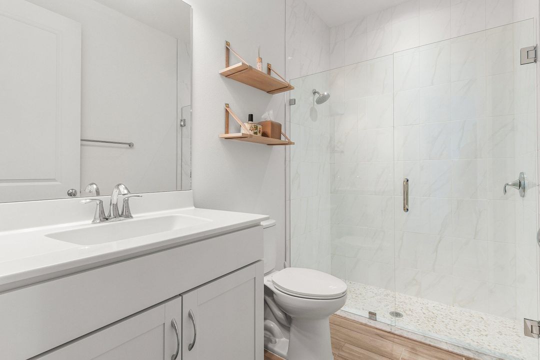 Activo con contrato: $880,000 (3 camas, 3 baños, 2252 Pies cuadrados)