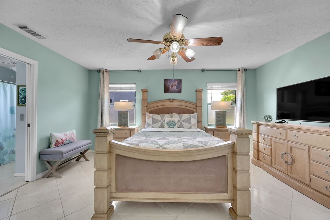 Active With Contract: $385,000 (3 beds, 2 baths, 1742 Square Feet)