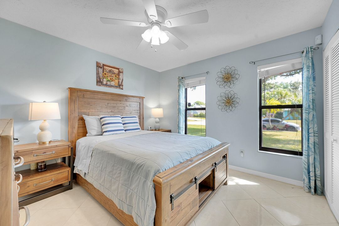 Active With Contract: $385,000 (3 beds, 2 baths, 1742 Square Feet)