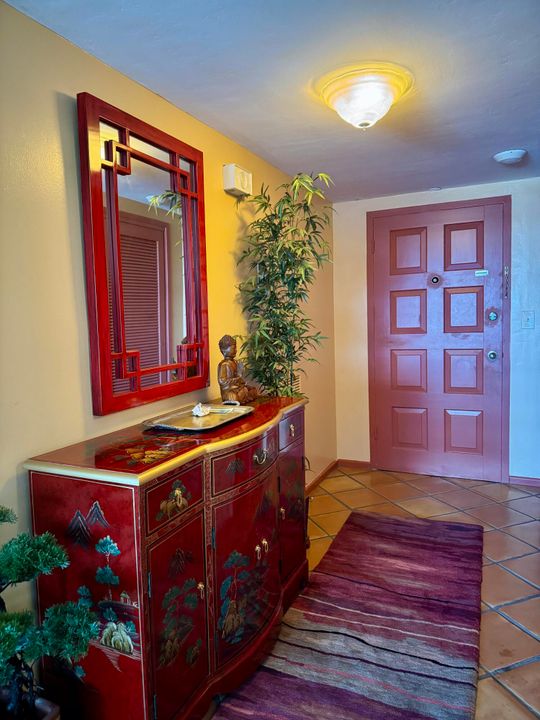 Active With Contract: $3,800 (2 beds, 2 baths, 1510 Square Feet)