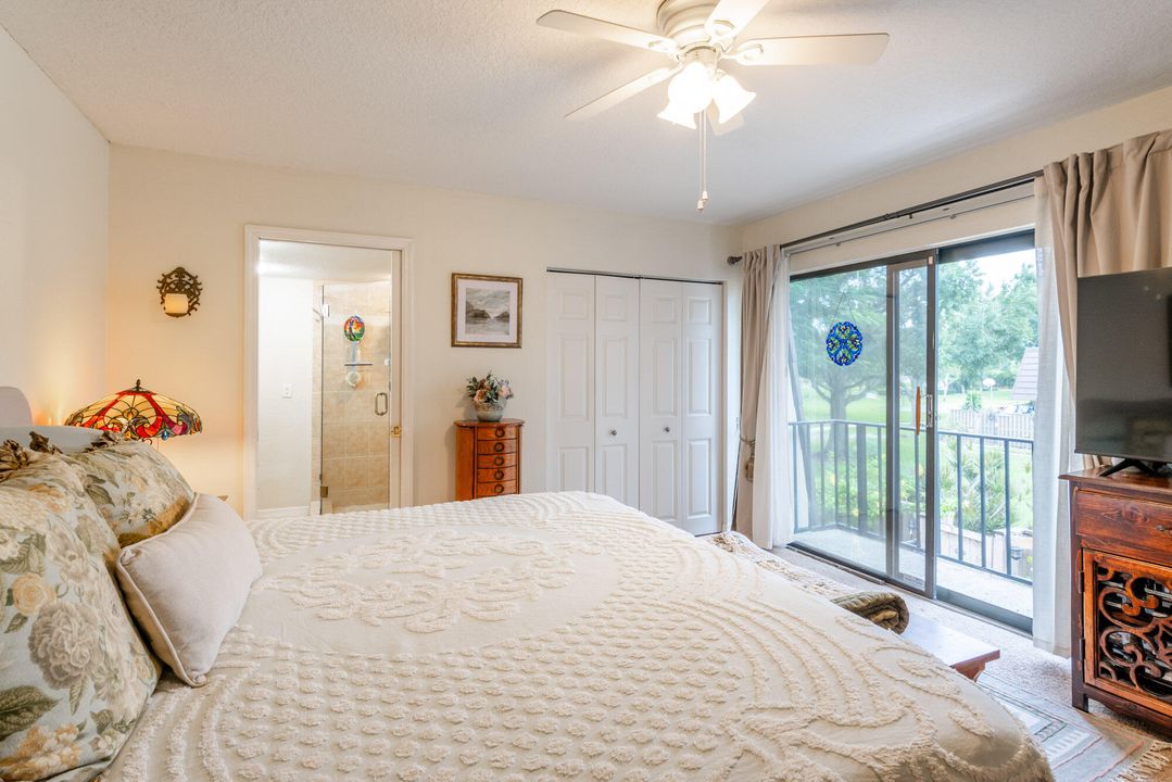 合同活跃: $2,350 (2 贝兹, 2 浴室, 1236 平方英尺)