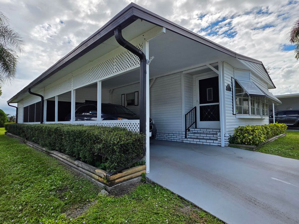 待售: $59,999 (2 贝兹, 2 浴室, 1380 平方英尺)