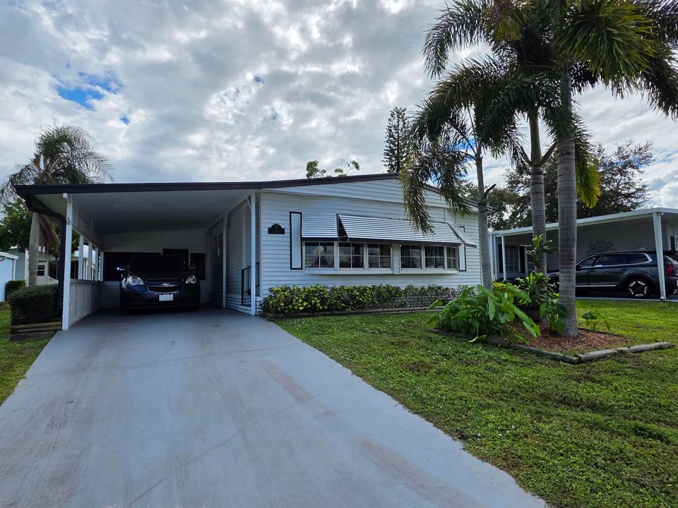 待售: $59,999 (2 贝兹, 2 浴室, 1380 平方英尺)