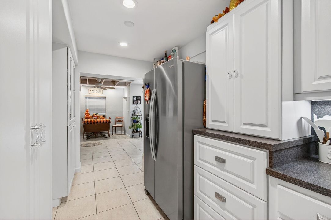 Active With Contract: $1,300,000 (3 beds, 2 baths, 1573 Square Feet)