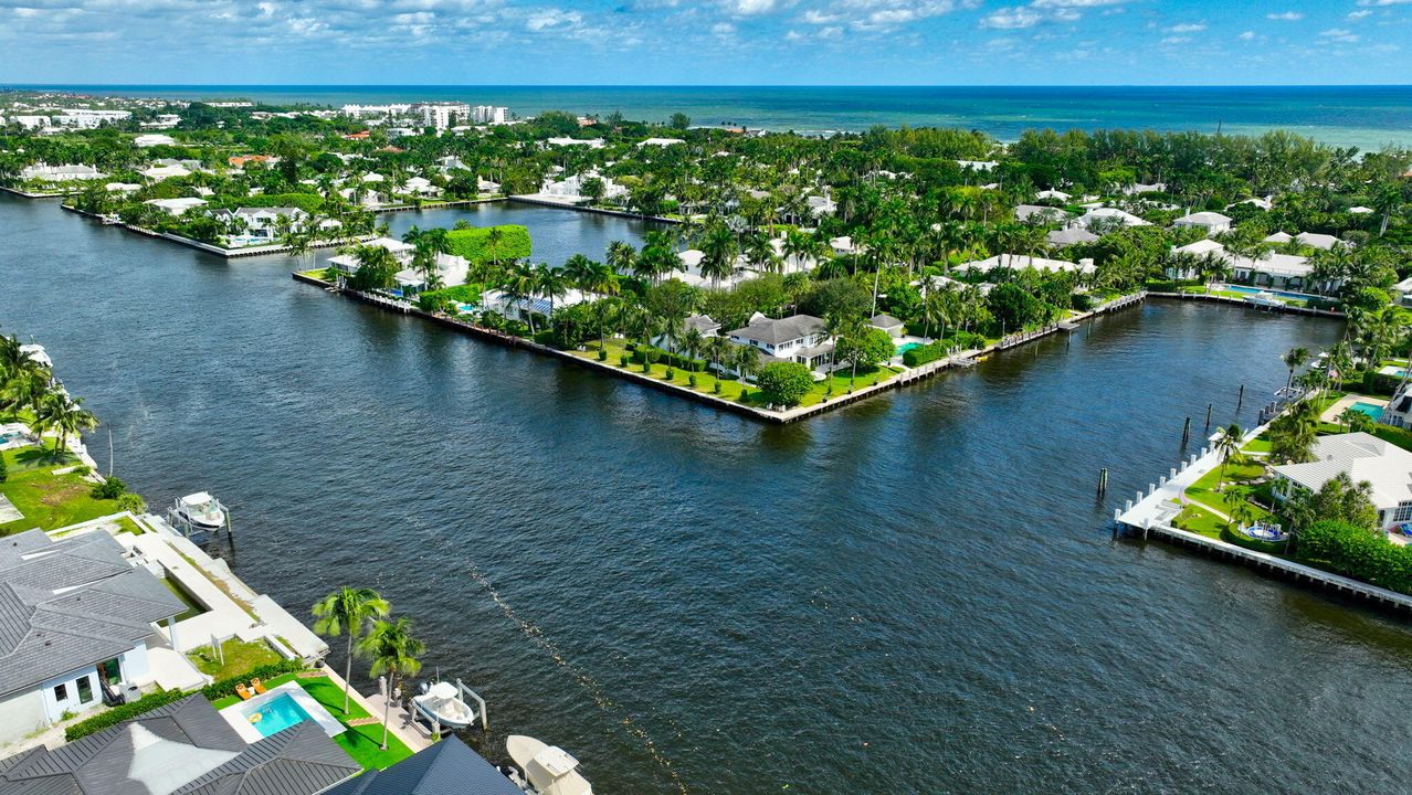 Active With Contract: $1,300,000 (3 beds, 2 baths, 1573 Square Feet)