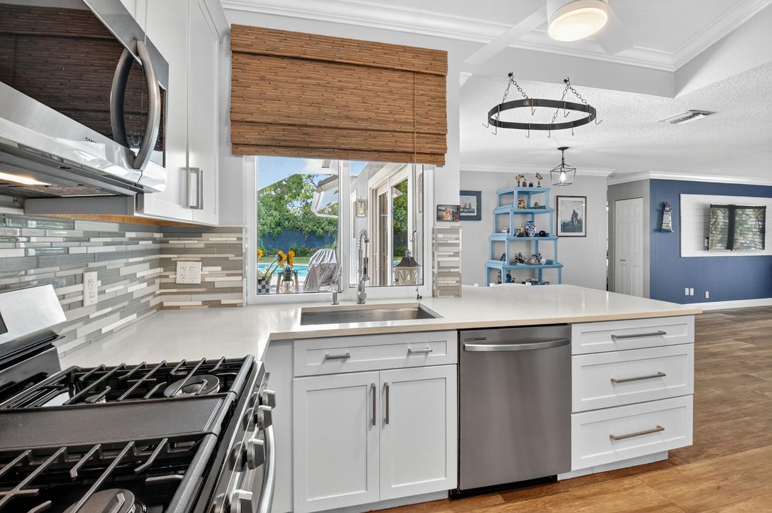 Active With Contract: $649,000 (3 beds, 2 baths, 1845 Square Feet)