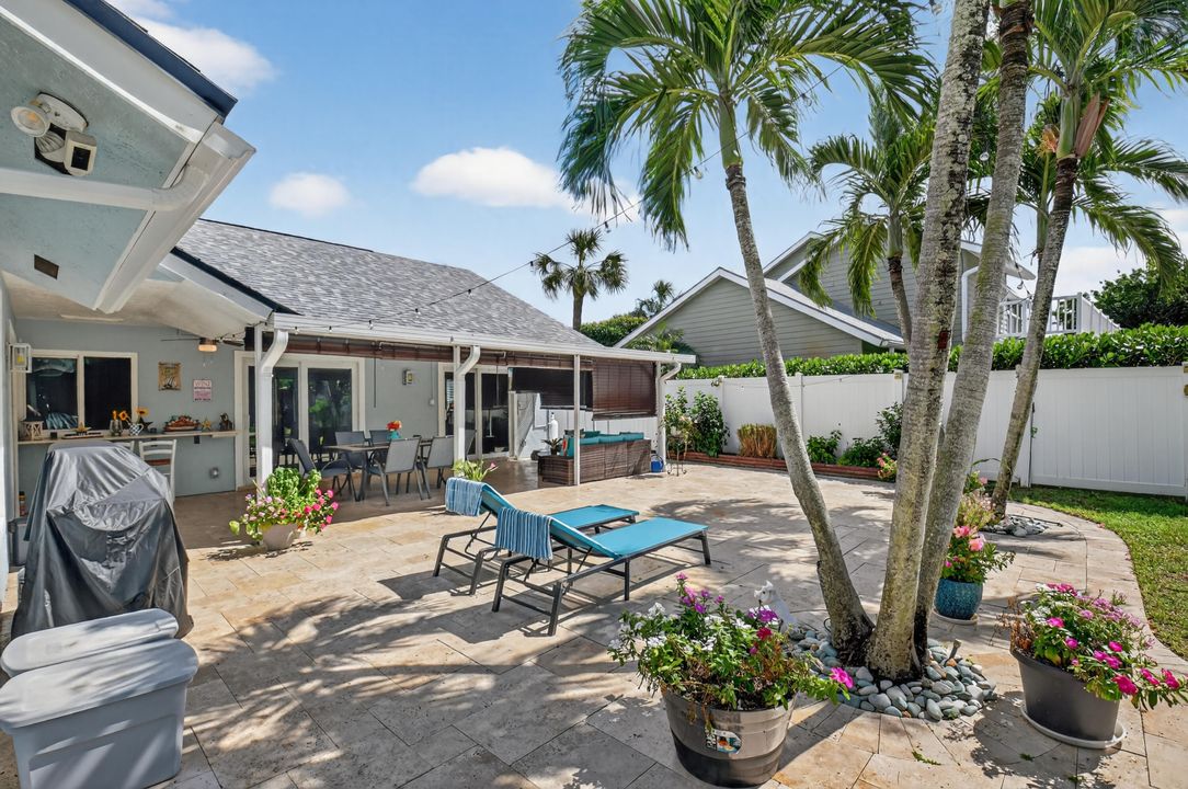 Active With Contract: $649,000 (3 beds, 2 baths, 1845 Square Feet)