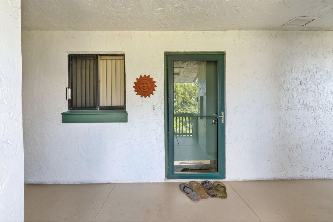 На продажу: $279,000 (2 спален, 2 ванн, 1172 Квадратных фут)