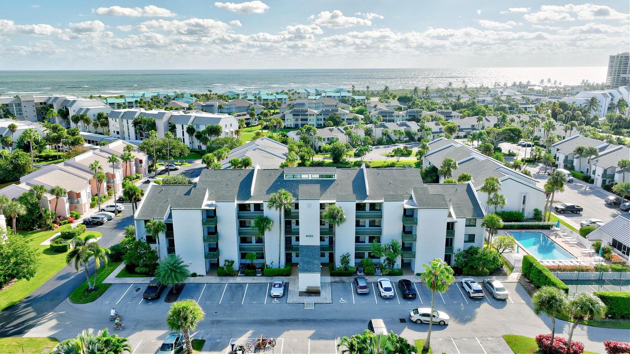 На продажу: $279,000 (2 спален, 2 ванн, 1172 Квадратных фут)