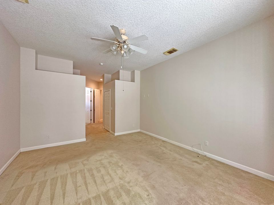 На продажу: $469,900 (3 спален, 3 ванн, 2314 Квадратных фут)