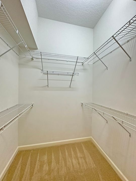 На продажу: $469,900 (3 спален, 3 ванн, 2314 Квадратных фут)