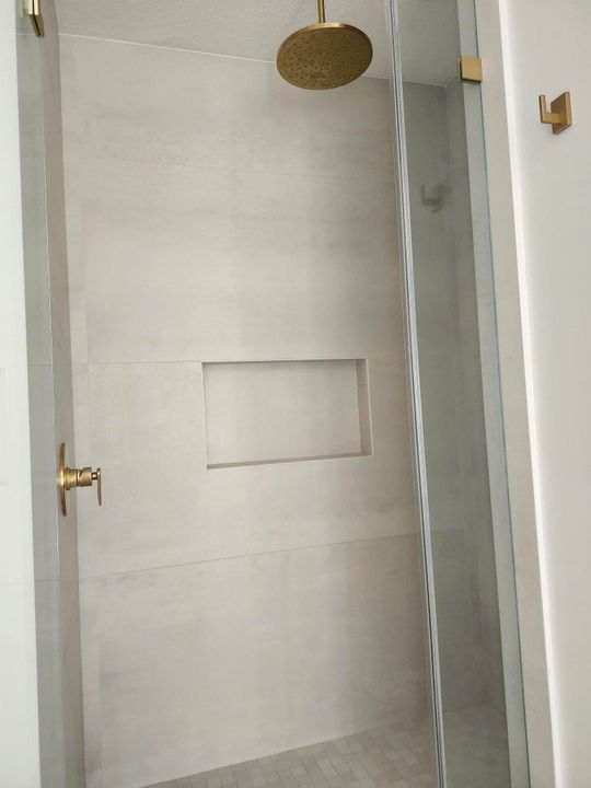 В аренду: $16,000 (6 спален, 4 ванн, 4683 Квадратных фут)