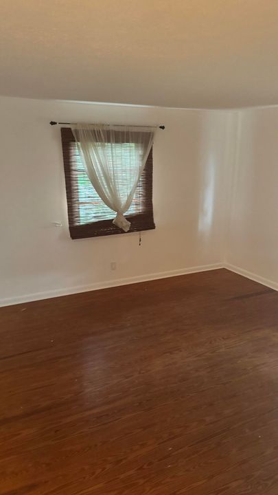 В аренду: $1,990 (2 спален, 1 ванн, 1680 Квадратных фут)