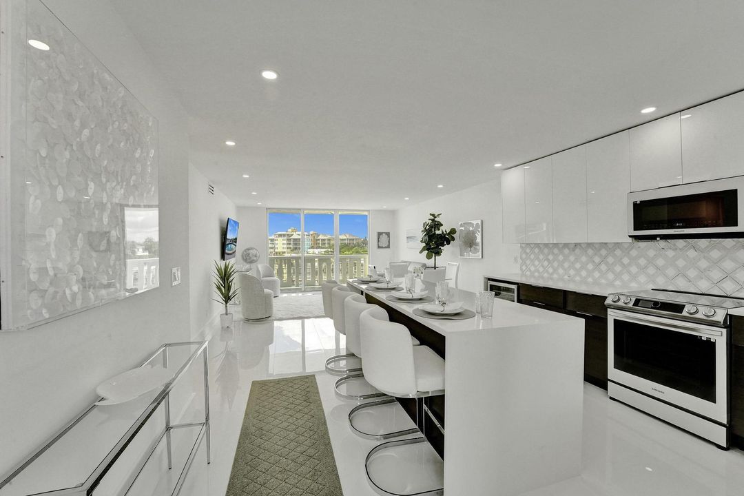 Activo con contrato: $475,000 (2 camas, 2 baños, 950 Pies cuadrados)