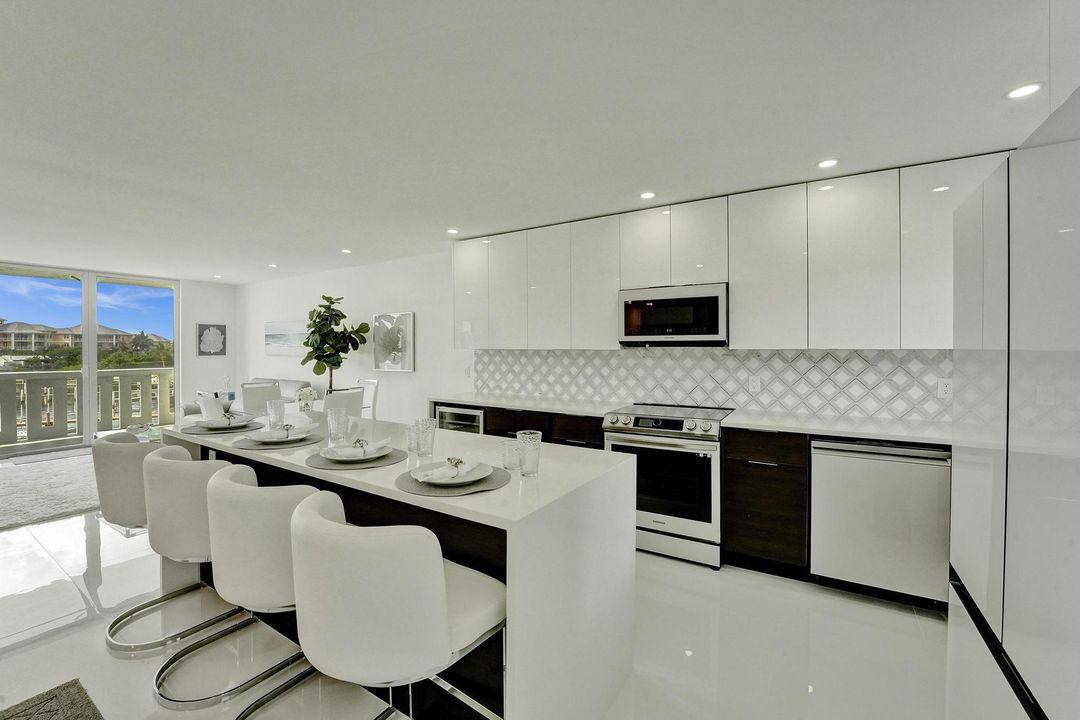 Activo con contrato: $475,000 (2 camas, 2 baños, 950 Pies cuadrados)