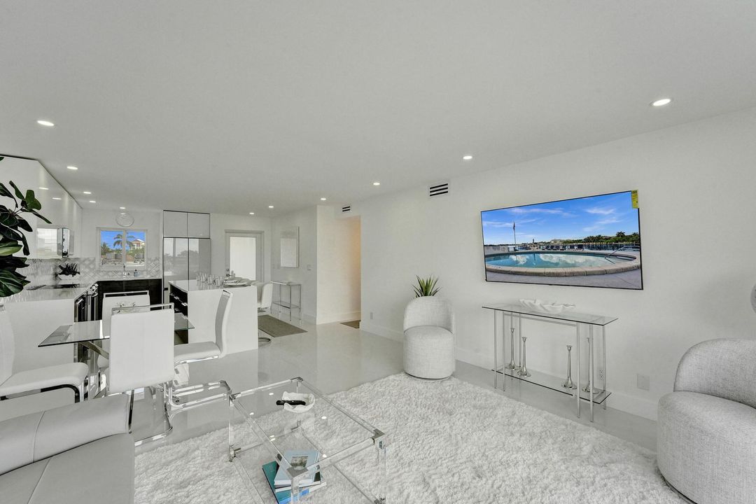 Activo con contrato: $475,000 (2 camas, 2 baños, 950 Pies cuadrados)