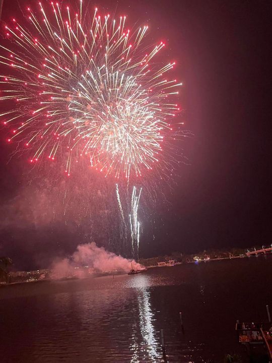 Activo con contrato: $475,000 (2 camas, 2 baños, 950 Pies cuadrados)