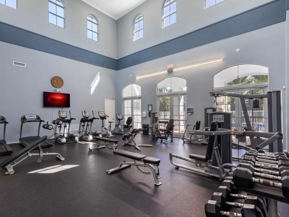 For Sale: $470,000 (3 beds, 2 baths, 1988 Square Feet)