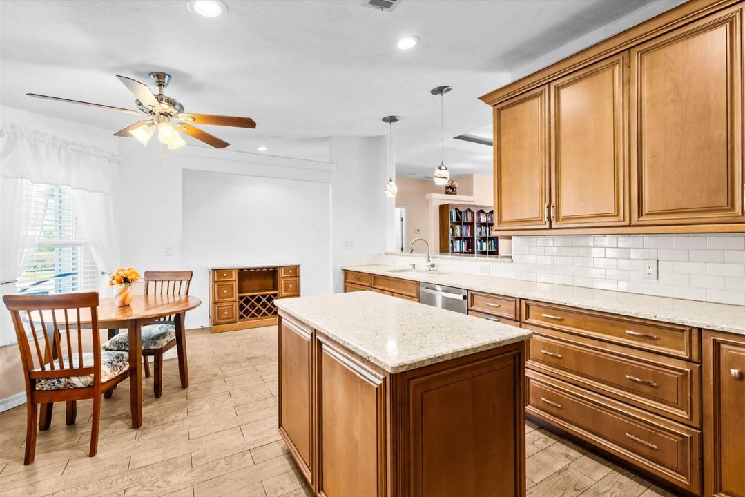 For Sale: $269,900 (3 beds, 2 baths, 1988 Square Feet)