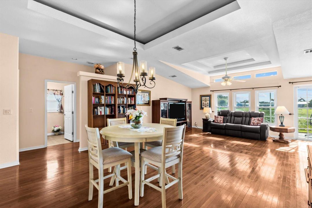 For Sale: $269,900 (3 beds, 2 baths, 1988 Square Feet)