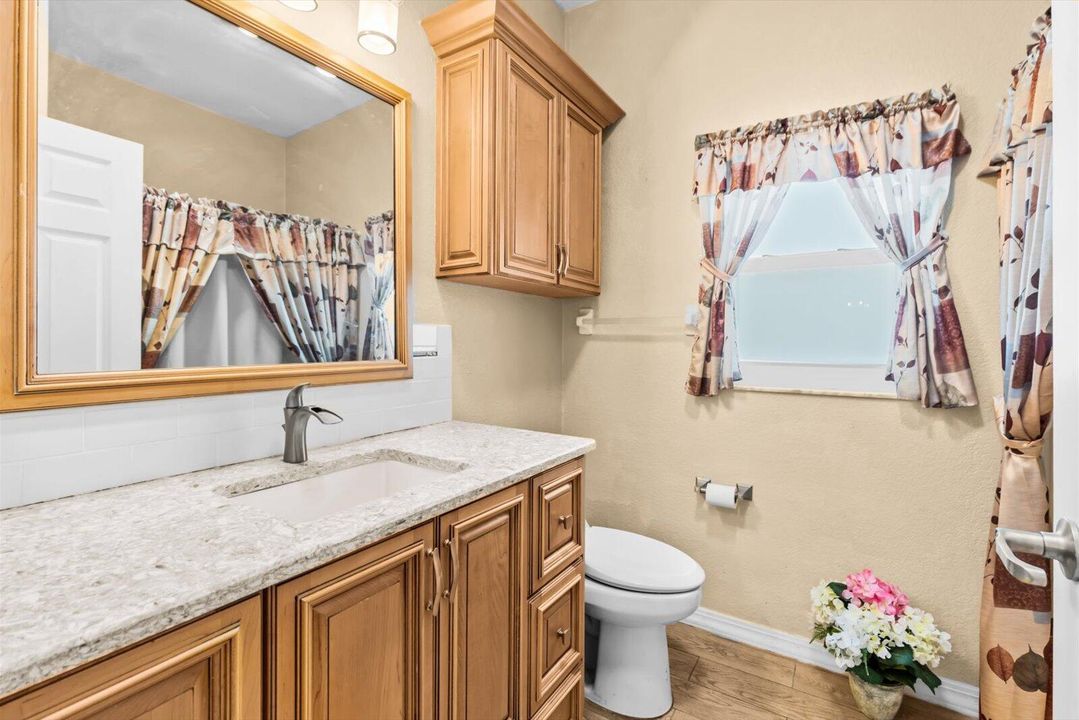 For Sale: $269,900 (3 beds, 2 baths, 1988 Square Feet)